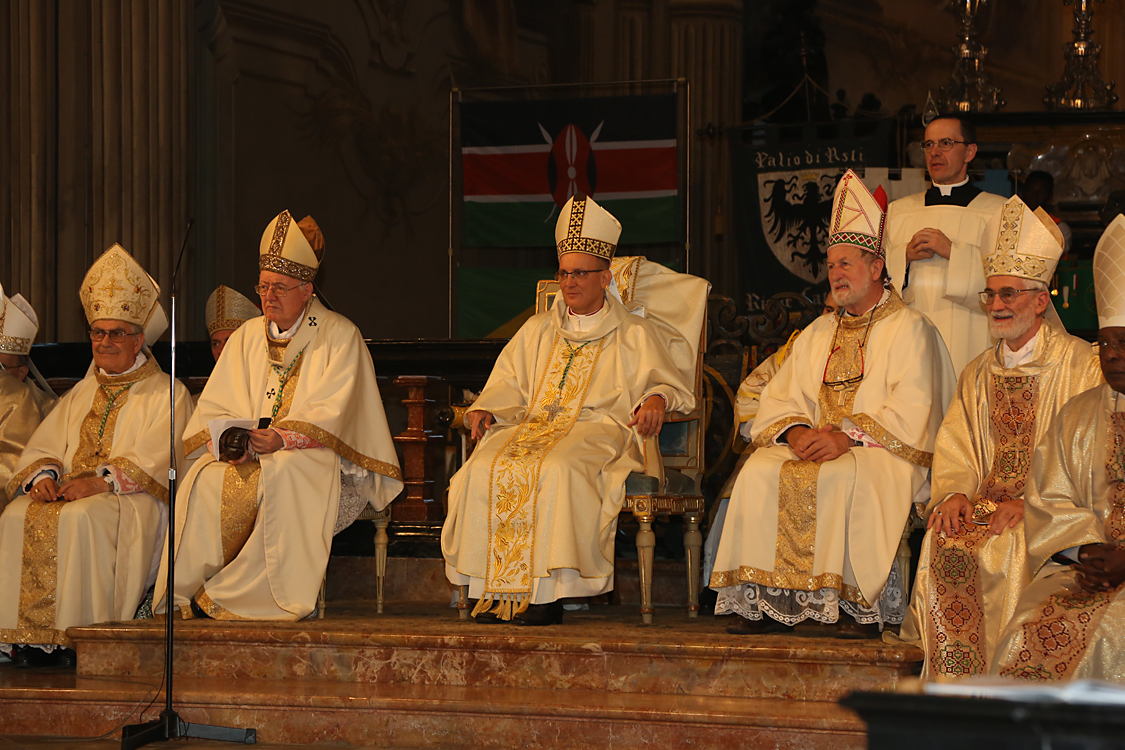 Monsignor Marco Prastaro Vescovo di Asti_388.jpg